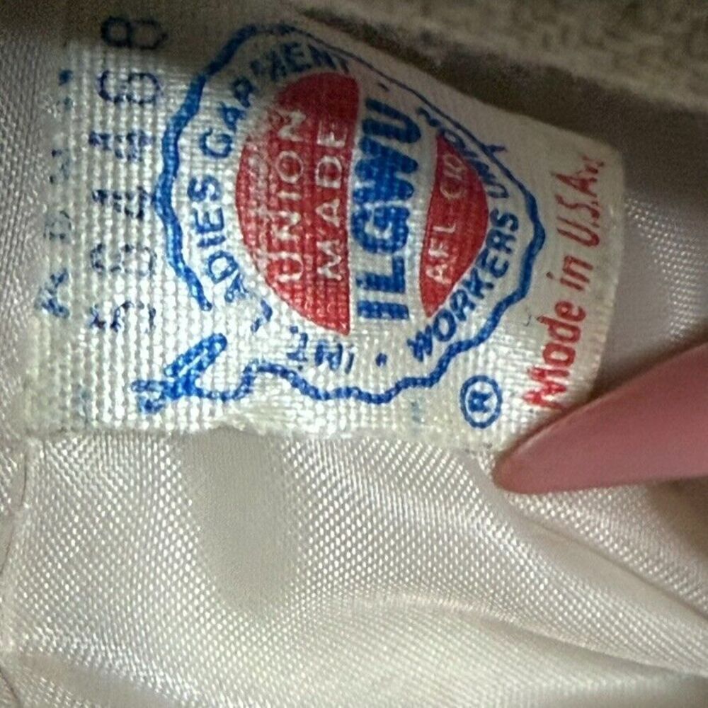 Vintage The Villager Blazer Women 10 Cream Pockets Button Union Made in The USA - Picture 4 of 9